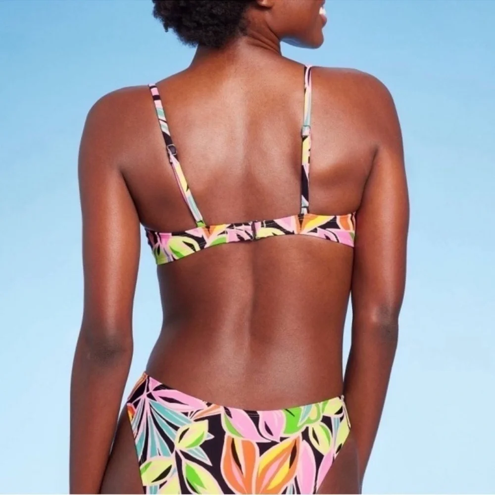 Wild Fable NWOT Neon Tropical Floral High Cut Cheeky Bikini Bottoms V Front M